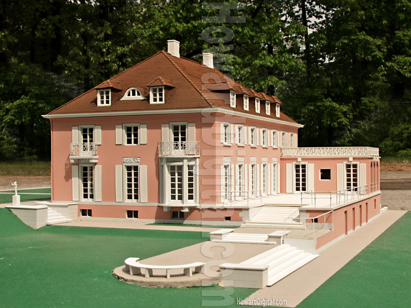 Berlin House Model - Mies van der Rohe, Howard Architectural Models, Architectural Model